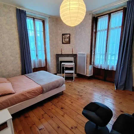 Dans Maison Familiale Bagneres-de-Luchon